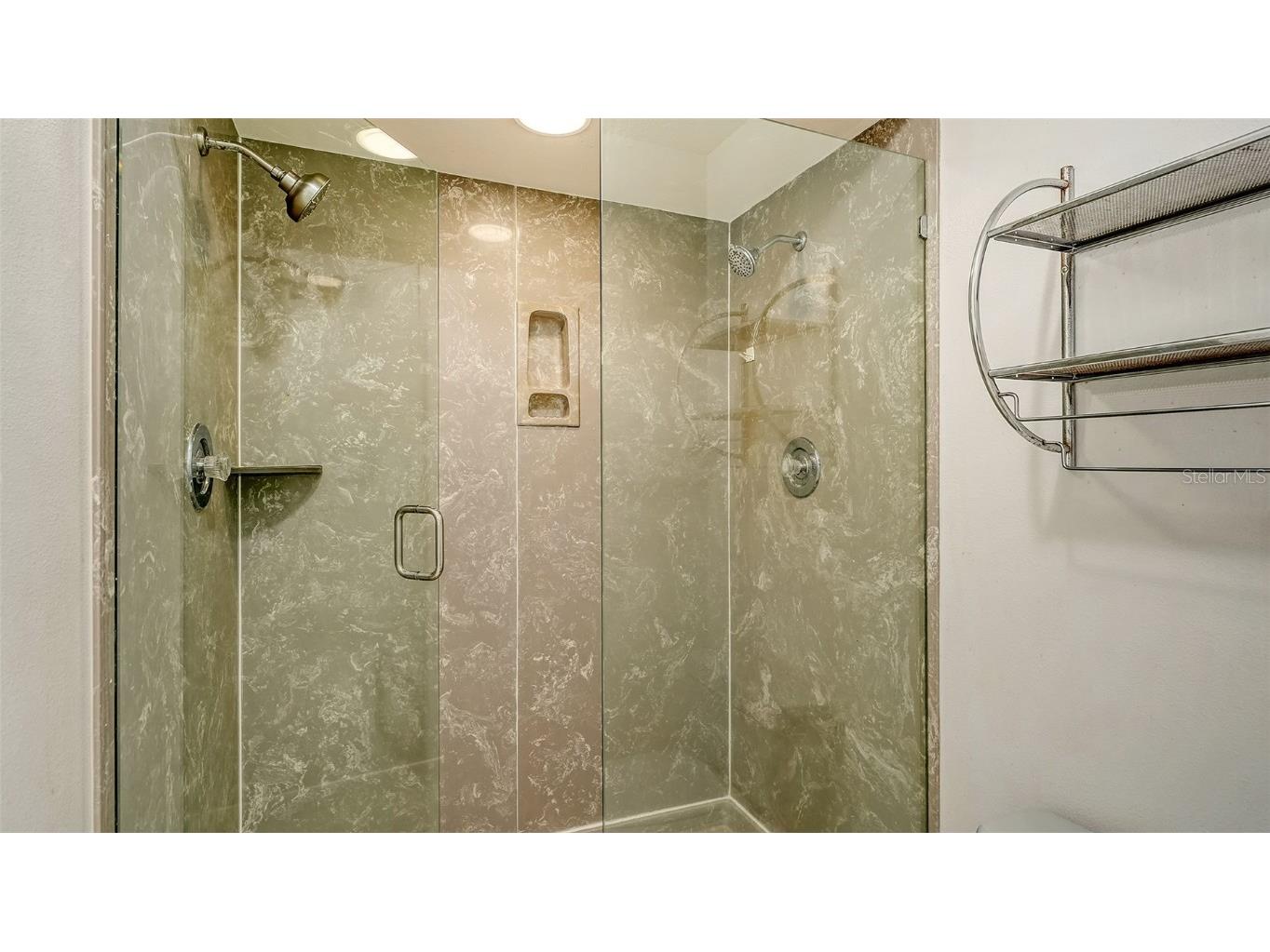 5879 Ravenwood Drive Sarasota FL 34243 A4660207 image27