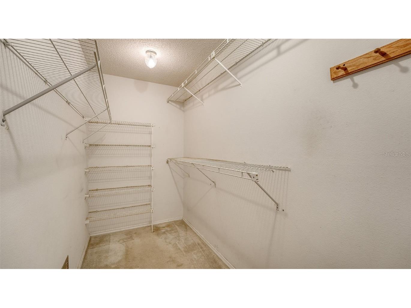 5879 Ravenwood Drive Sarasota FL 34243 A4660207 image28