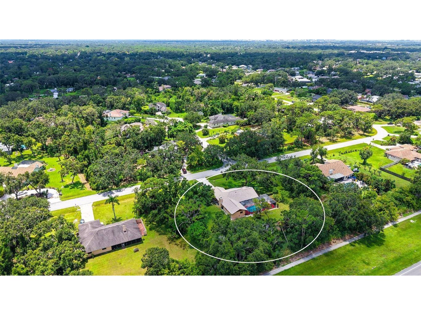 5879 Ravenwood Drive Sarasota FL 34243 A4660207 image50