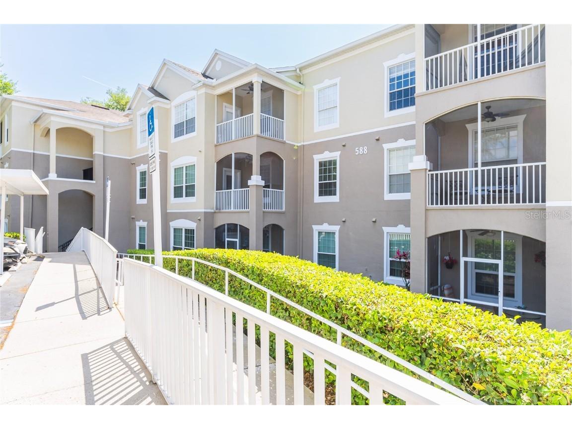 588 Brantley Terrace Way #301 Altamonte Springs FL 32714 O6098908 image1