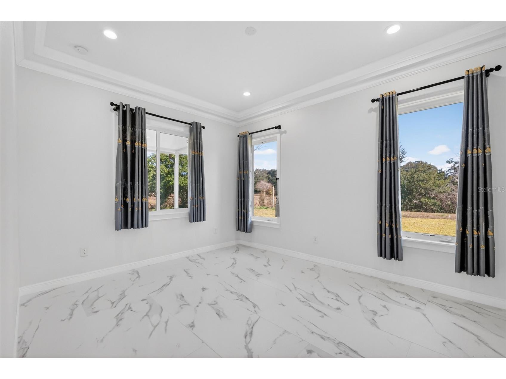 588 Dowling Circle Lady Lake FL 32159 TB8455649 image30