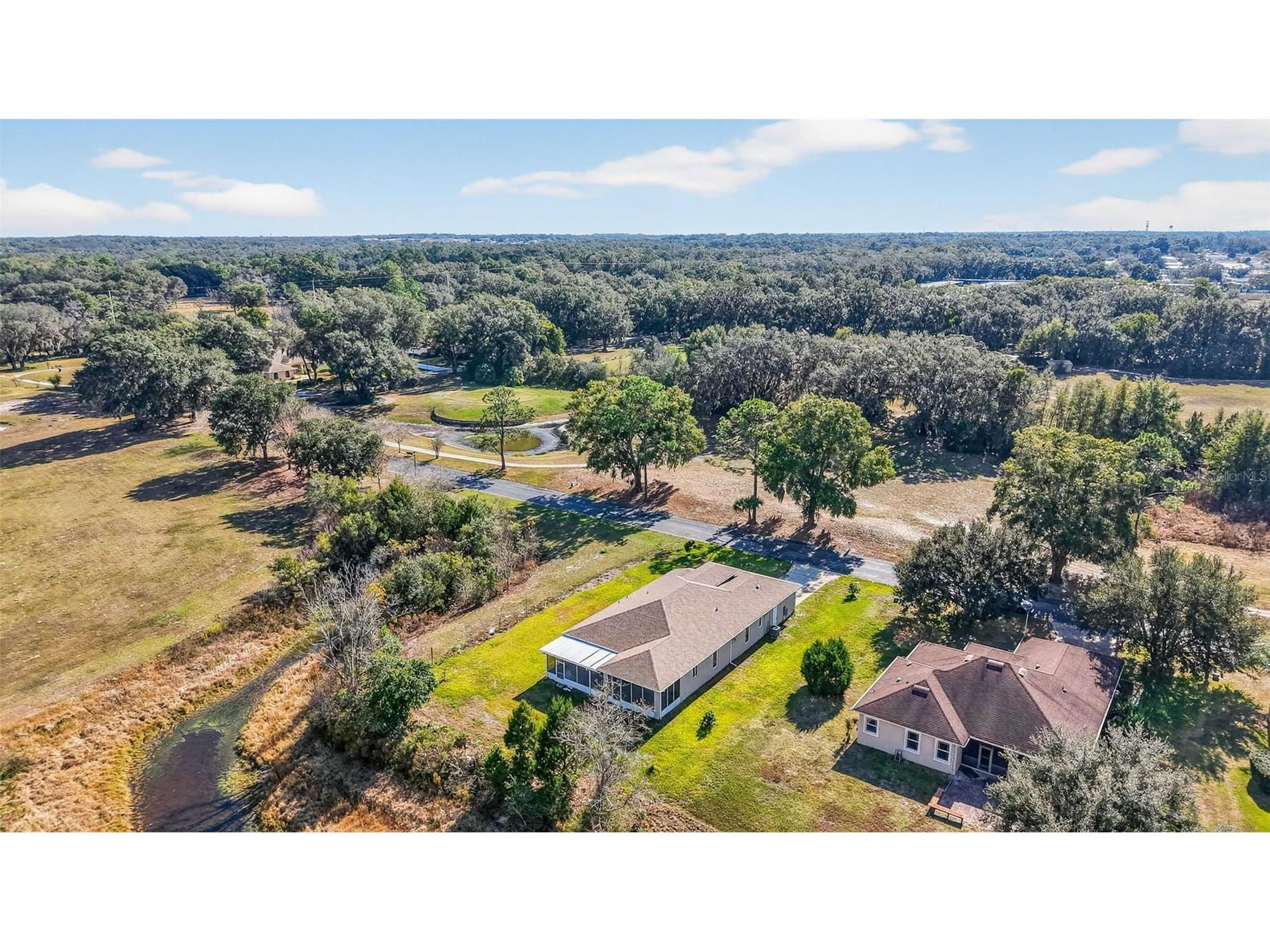 588 Dowling Circle Lady Lake FL 32159 TB8455649 image7