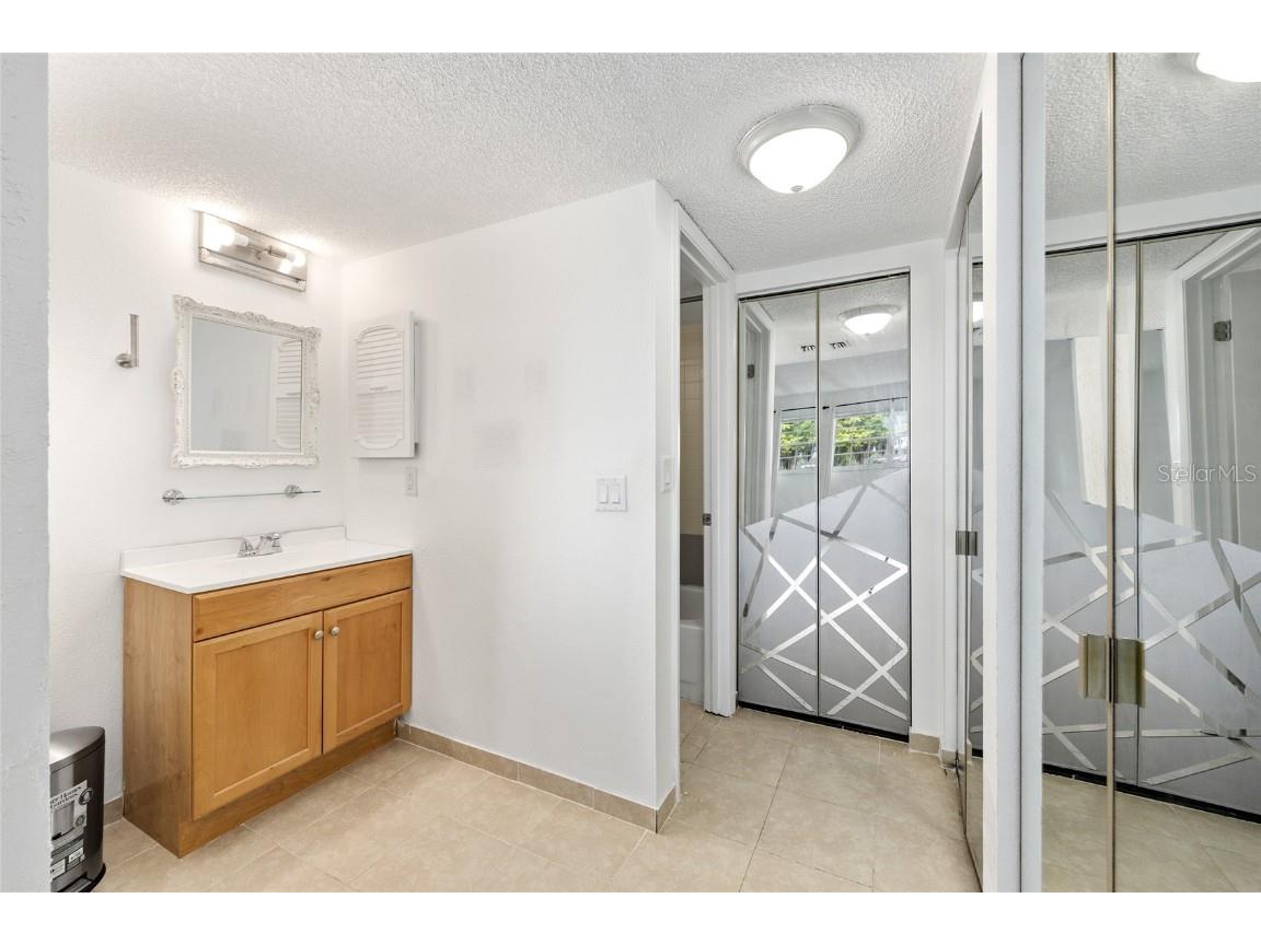 588 Fairways Lane #E101 Ocala FL 34472 OM709590 image17