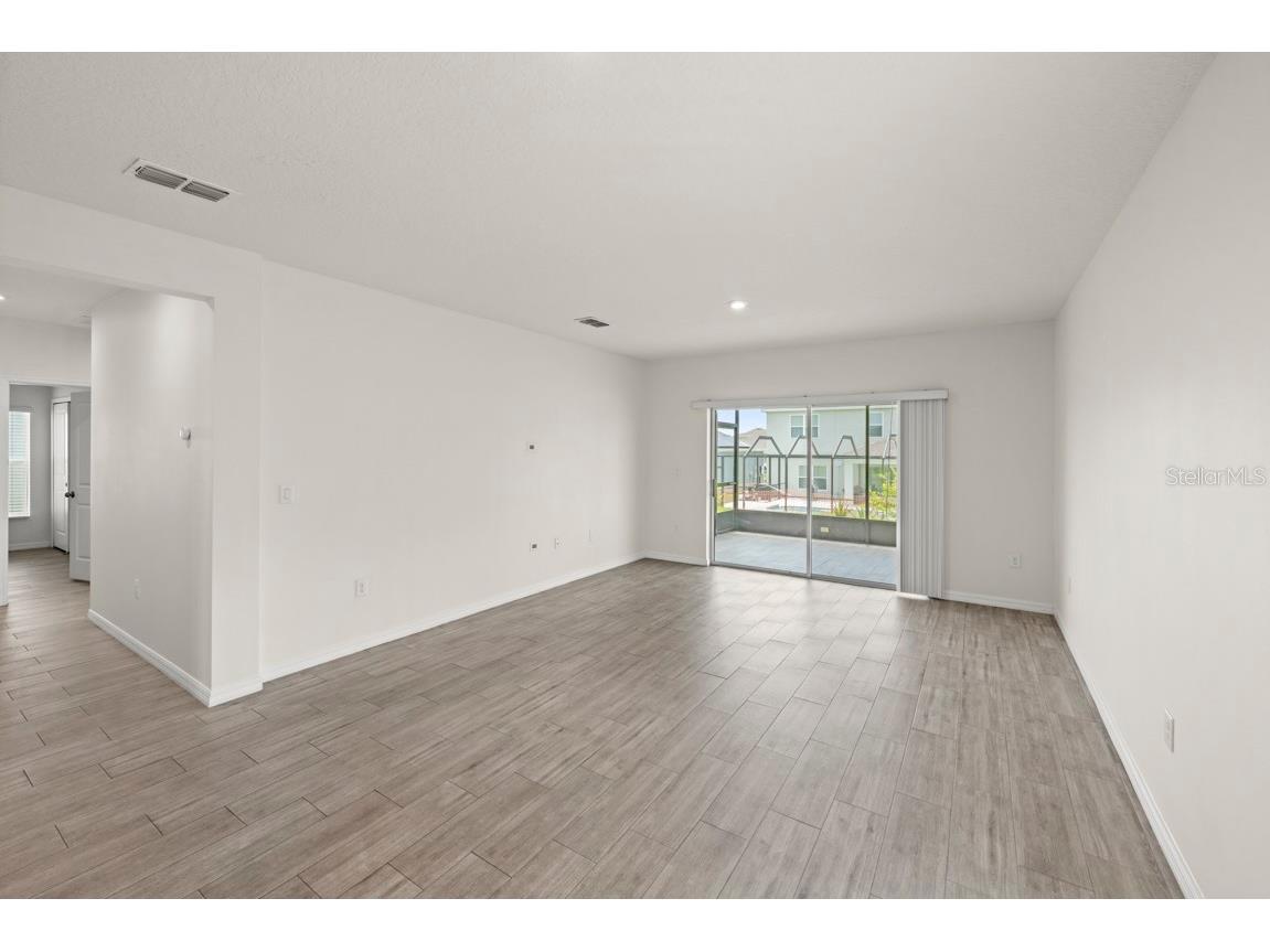 588 Meadow Bend Drive Davenport FL 33837 S5130245 image9