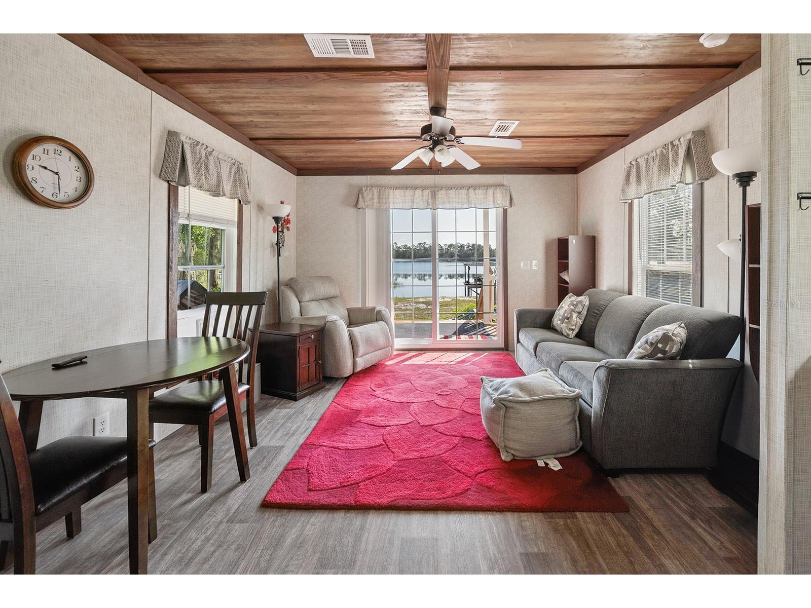 588 S County Road 21 Hawthorne FL 32640 - HIGGINBOTHAM LAKE GC540559 image6