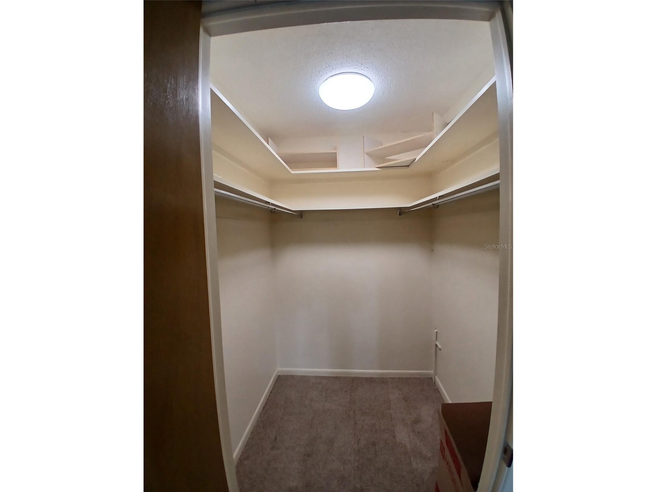 5880 38th Avenue N #304 Saint Petersburg FL 33710 TB8496305 image15