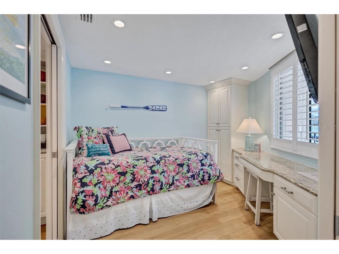 5880 Midnight Pass Road #206 Sarasota FL 34242 - SIESTA KEY CRESCENT BEACH/GULF A4668223 image9