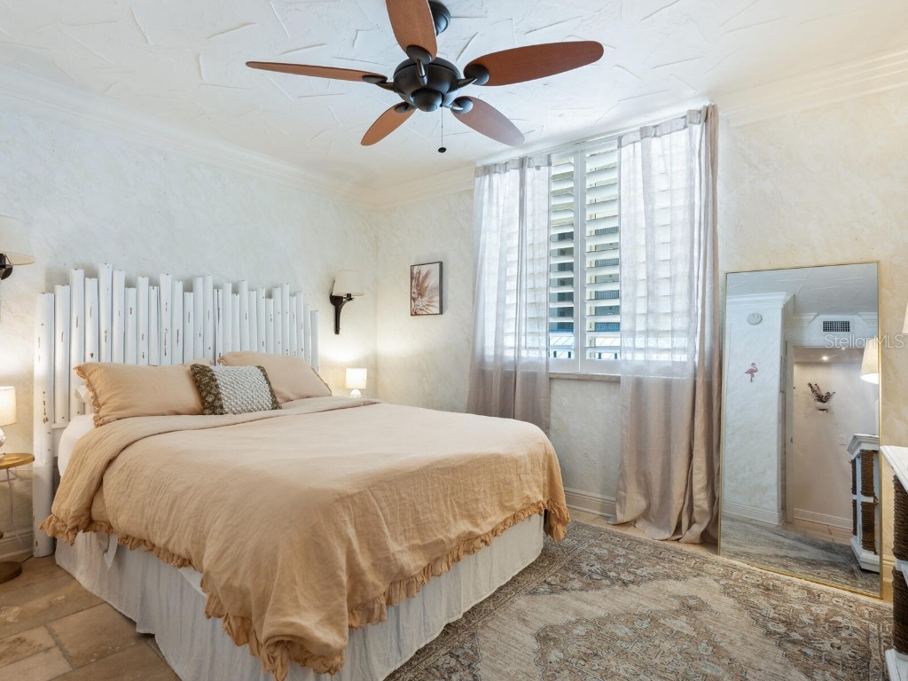 5880 Midnight Pass Road #207 Sarasota FL 34242 - BEACH FRONT CONDO ON GULF A4653410 image19