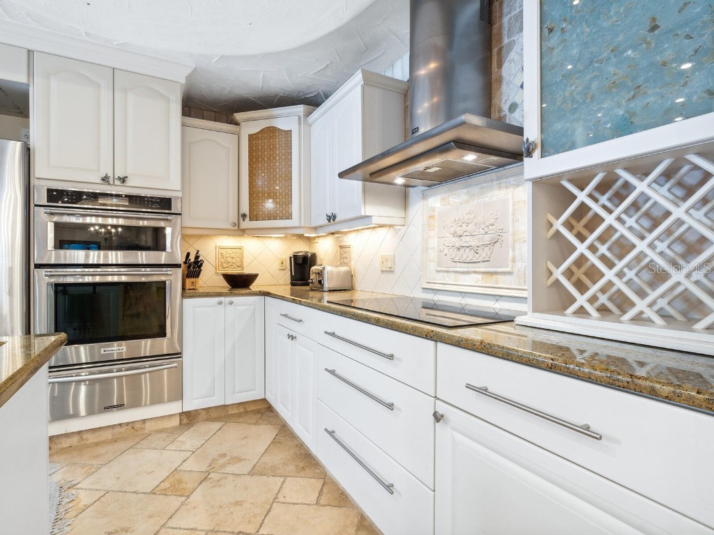 5880 Midnight Pass Road #207 Sarasota FL 34242 - BEACH FRONT CONDO ON GULF A4653410 image9