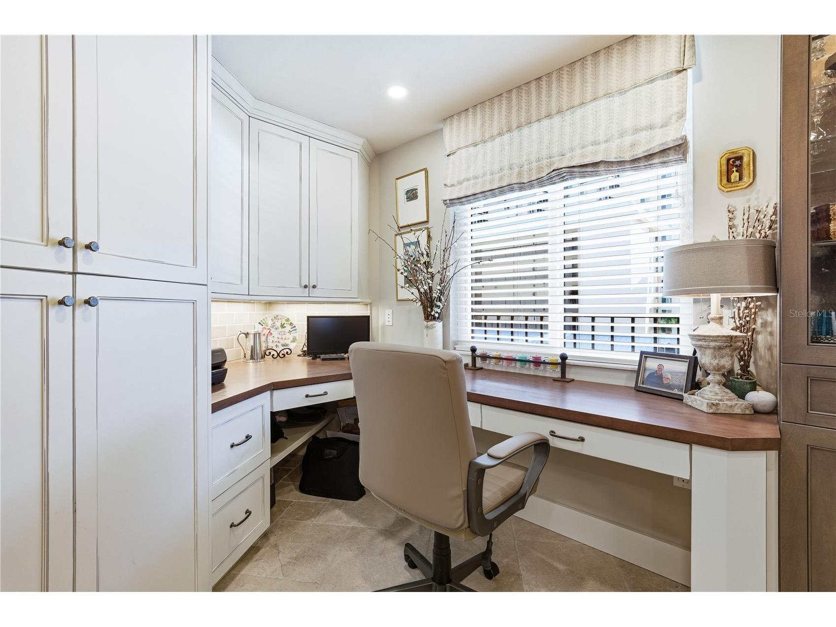 5880 Midnight Pass Road #302 Sarasota FL 34242 - GULF A4673074 image15