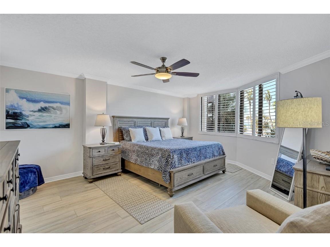 5880 Midnight Pass Road #306 Sarasota FL 34242 - GULF OF MEXICO A4665457 image38