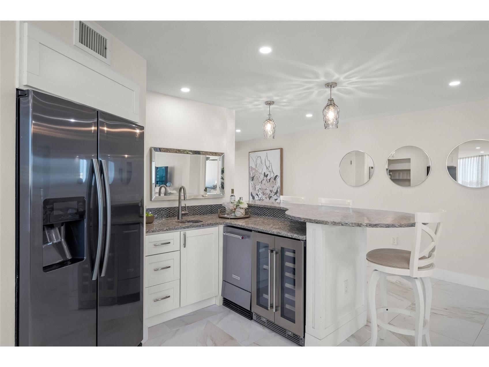 5880 Midnight Pass Road #511 Sarasota FL 34242 - GULF A4684184 image19