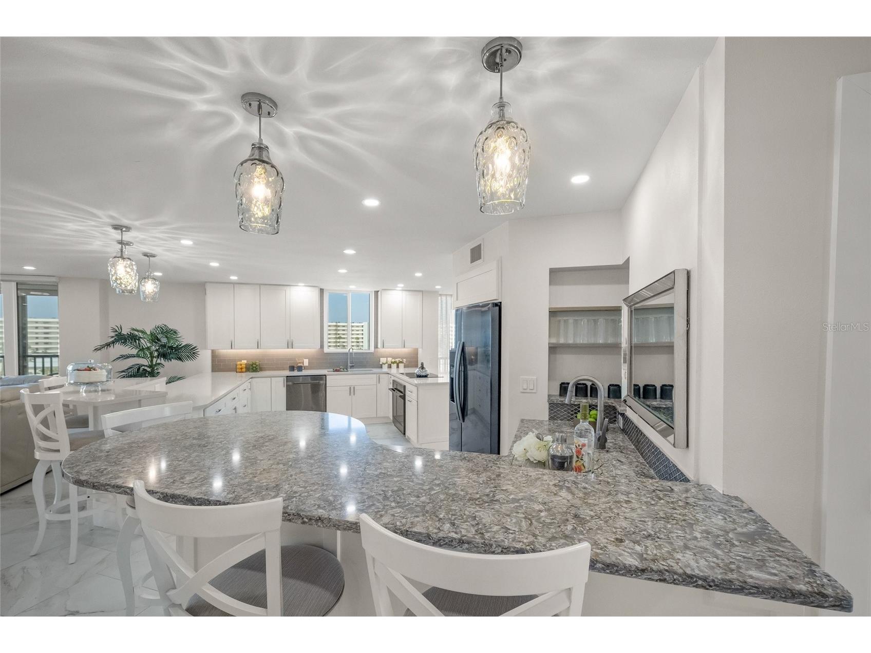 5880 Midnight Pass Road #511 Sarasota FL 34242 - GULF A4684184 image21