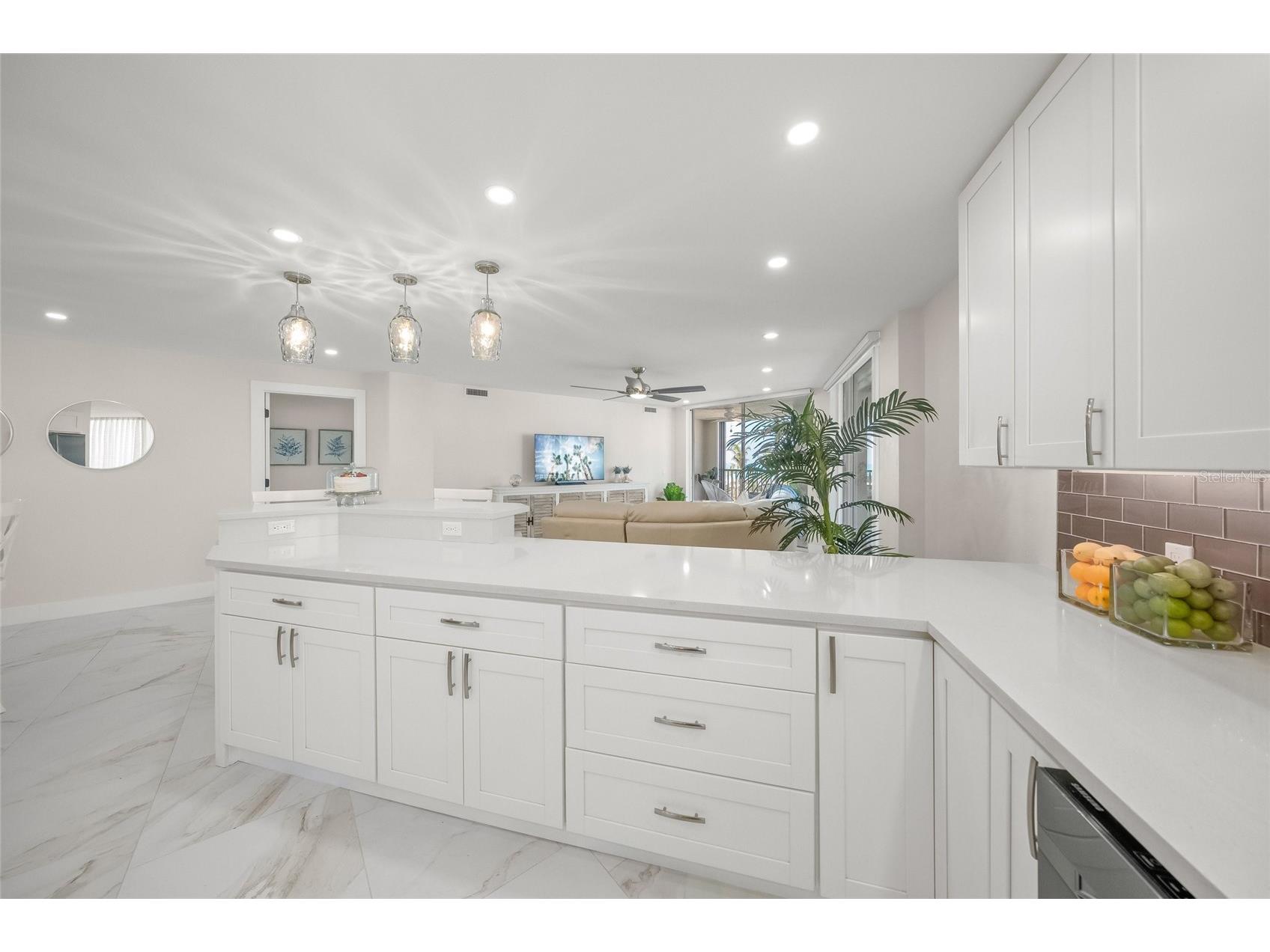 5880 Midnight Pass Road #511 Sarasota FL 34242 - GULF A4684184 image27