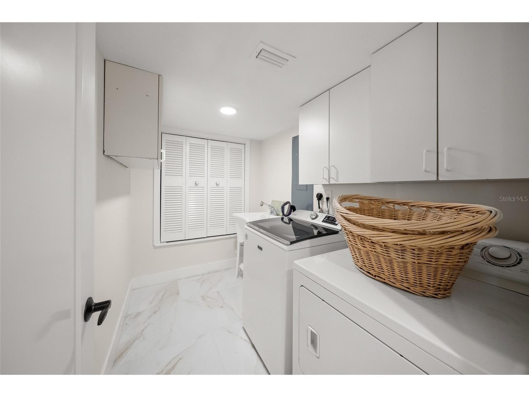 5880 Midnight Pass Road #511 Sarasota FL 34242 - GULF A4684184 image49