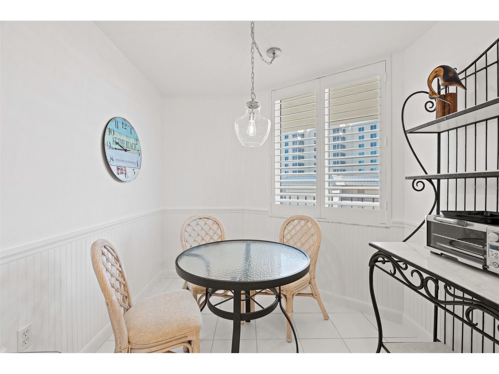 5880 Midnight Pass Road #605 Sarasota FL 34242 A4683118 image13