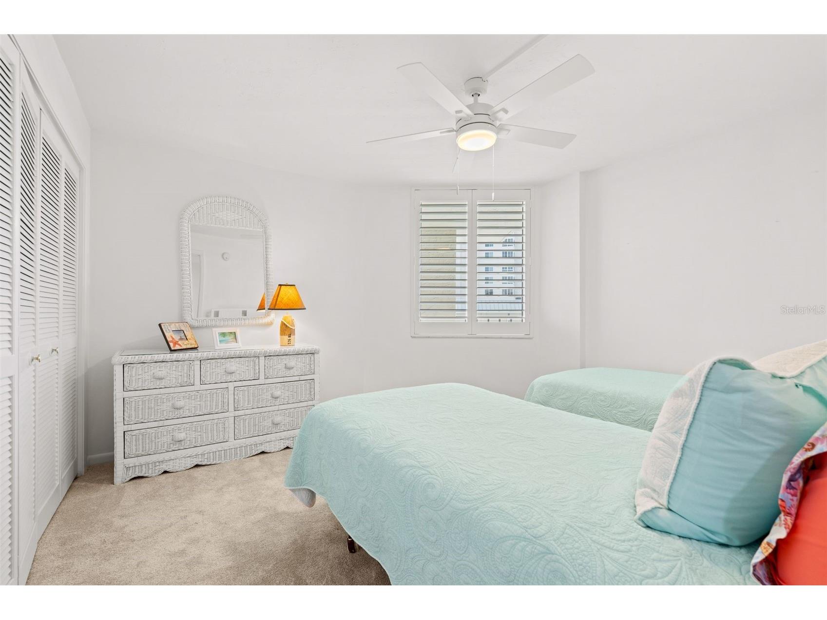 5880 Midnight Pass Road #605 Sarasota FL 34242 A4683118 image20