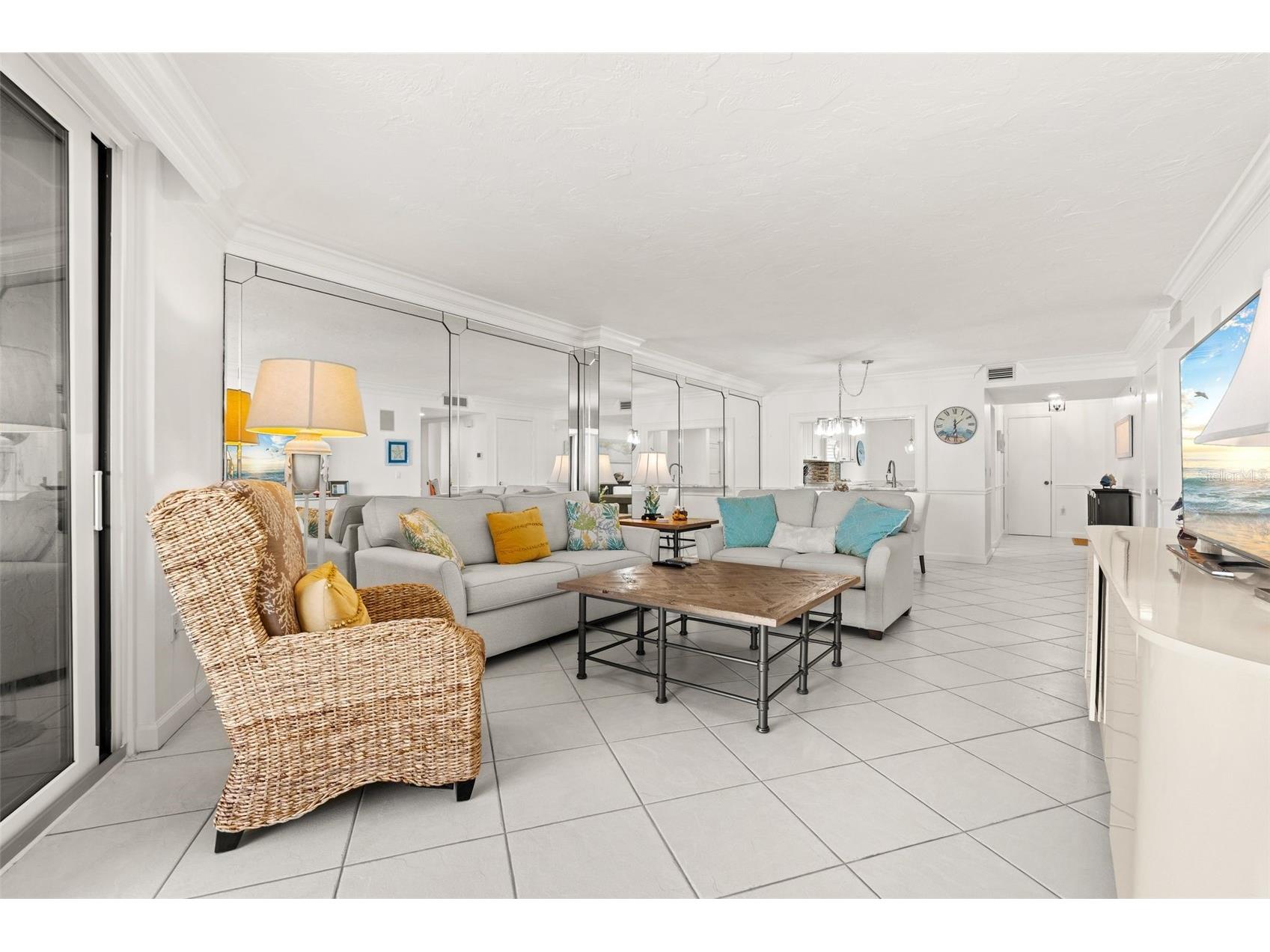 5880 Midnight Pass Road #605 Sarasota FL 34242 A4683118 image26