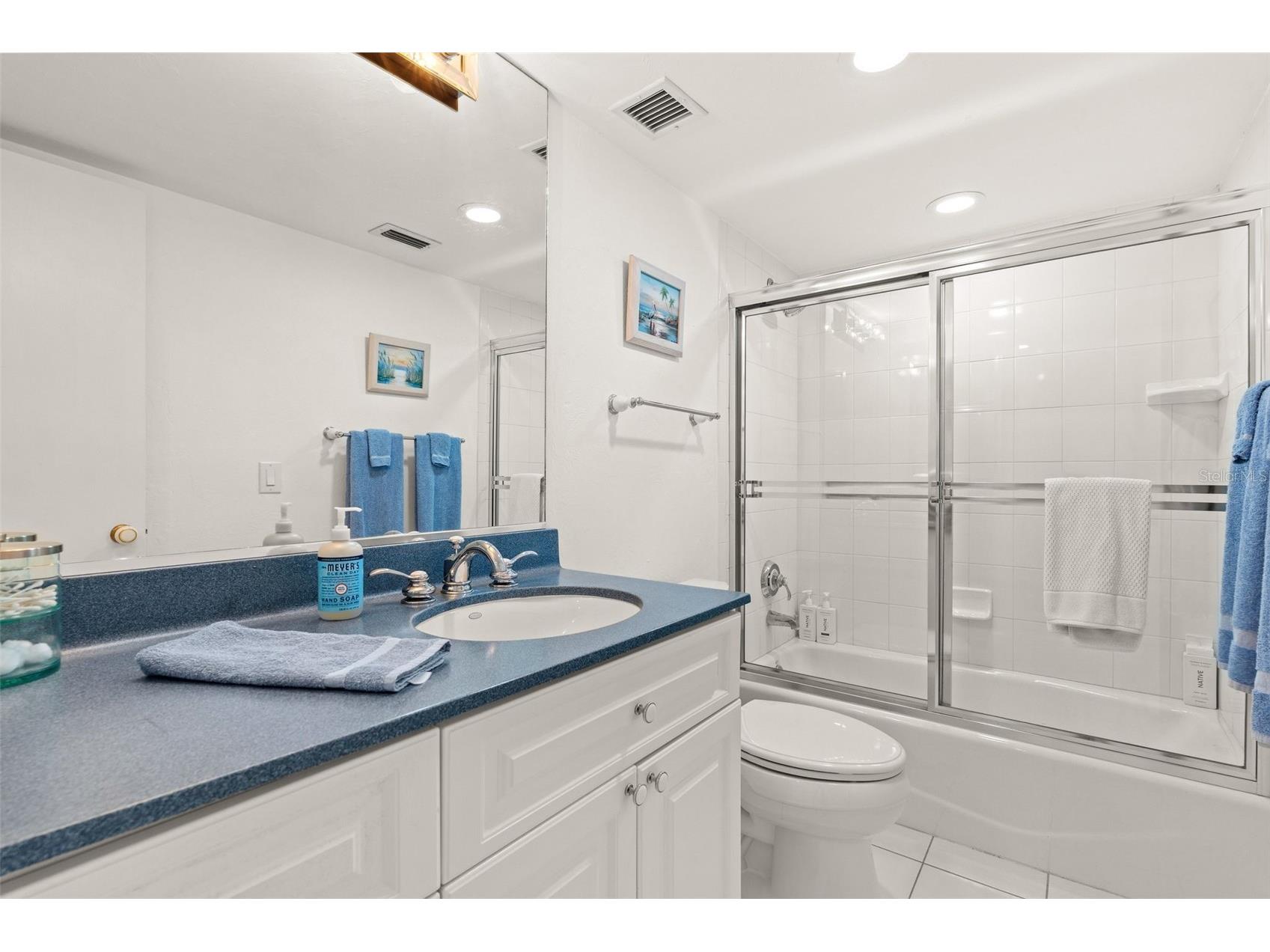 5880 Midnight Pass Road #605 Sarasota FL 34242 A4683118 image34