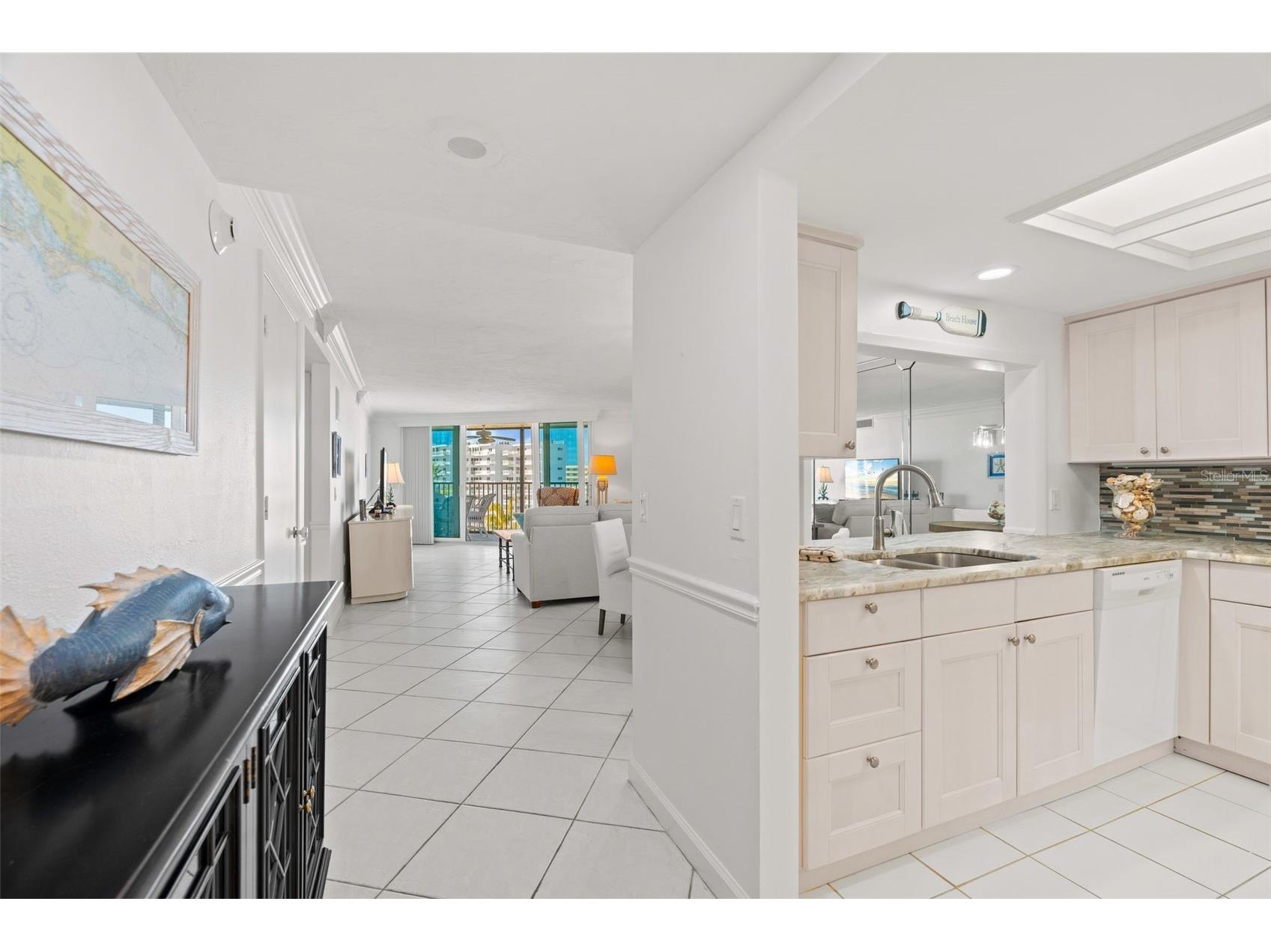 5880 Midnight Pass Road #605 Sarasota FL 34242 A4683118 image9