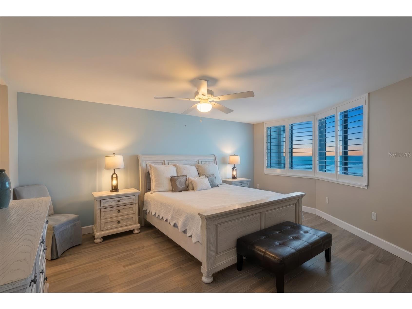 5880 Midnight Pass Road #704 Sarasota FL 34242 - GULF OF MEXICO A4685065 image15