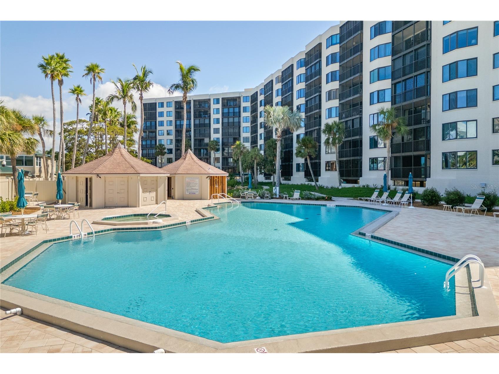 5880 Midnight Pass Road #704 Sarasota FL 34242 - GULF OF MEXICO A4685065 image2
