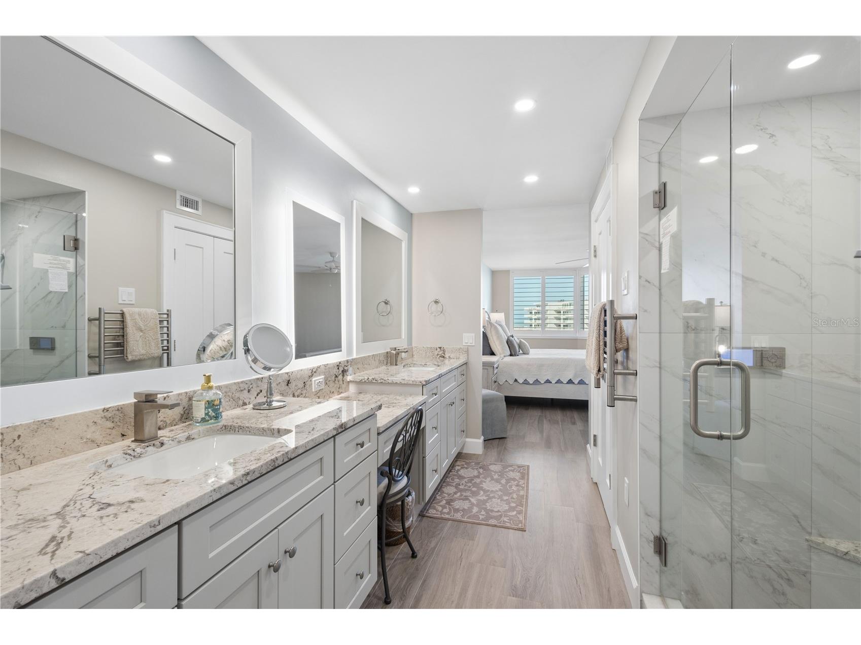 5880 Midnight Pass Road #704 Sarasota FL 34242 - GULF OF MEXICO A4685065 image20