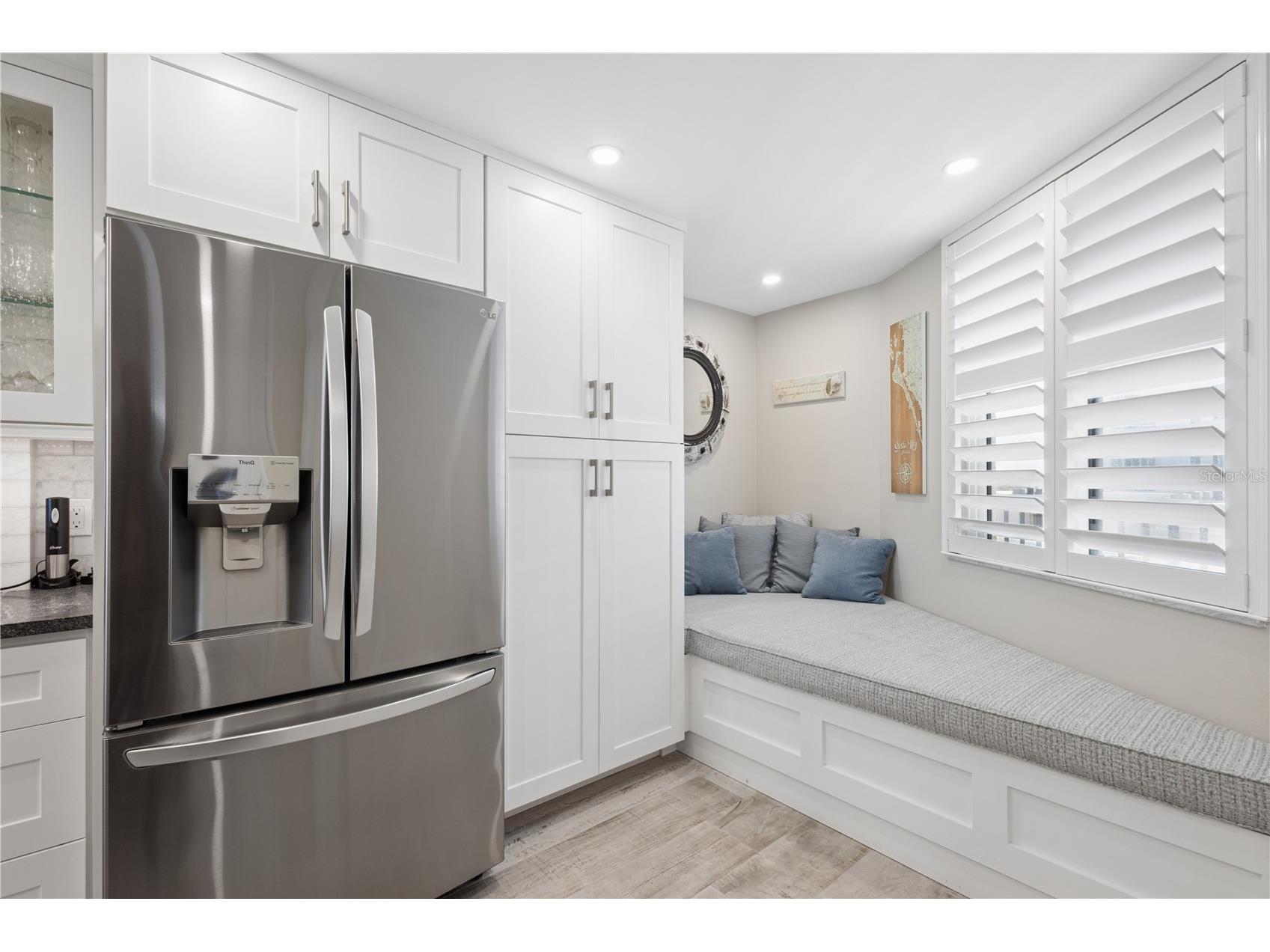 5880 Midnight Pass Road #704 Sarasota FL 34242 - GULF OF MEXICO A4685065 image4