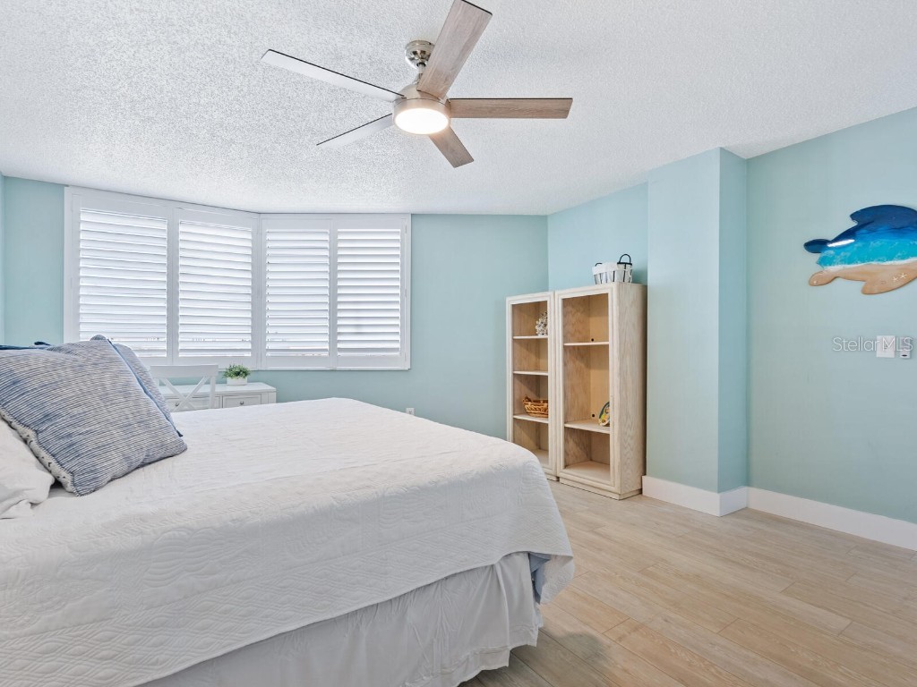 5880 Midnight Pass Road #906 Sarasota FL 34242 - GULF OF MEXICO A4670194 image22