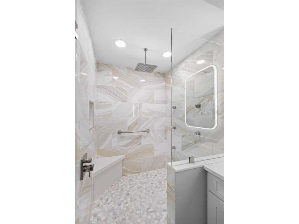 5880 Midnight Pass Road #907 Sarasota FL 34242 - GULF OF MEXICO A4667495 image24