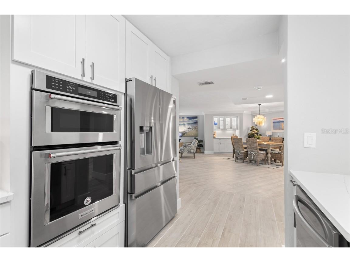 5880 Midnight Pass Road #907 Sarasota FL 34242 - GULF OF MEXICO A4667495 image8