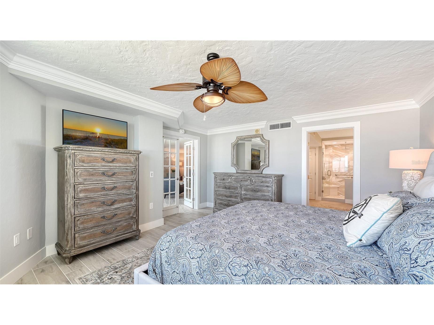 5880 Midnight Pass Road #907 Sarasota FL 34242 A4694262 image30