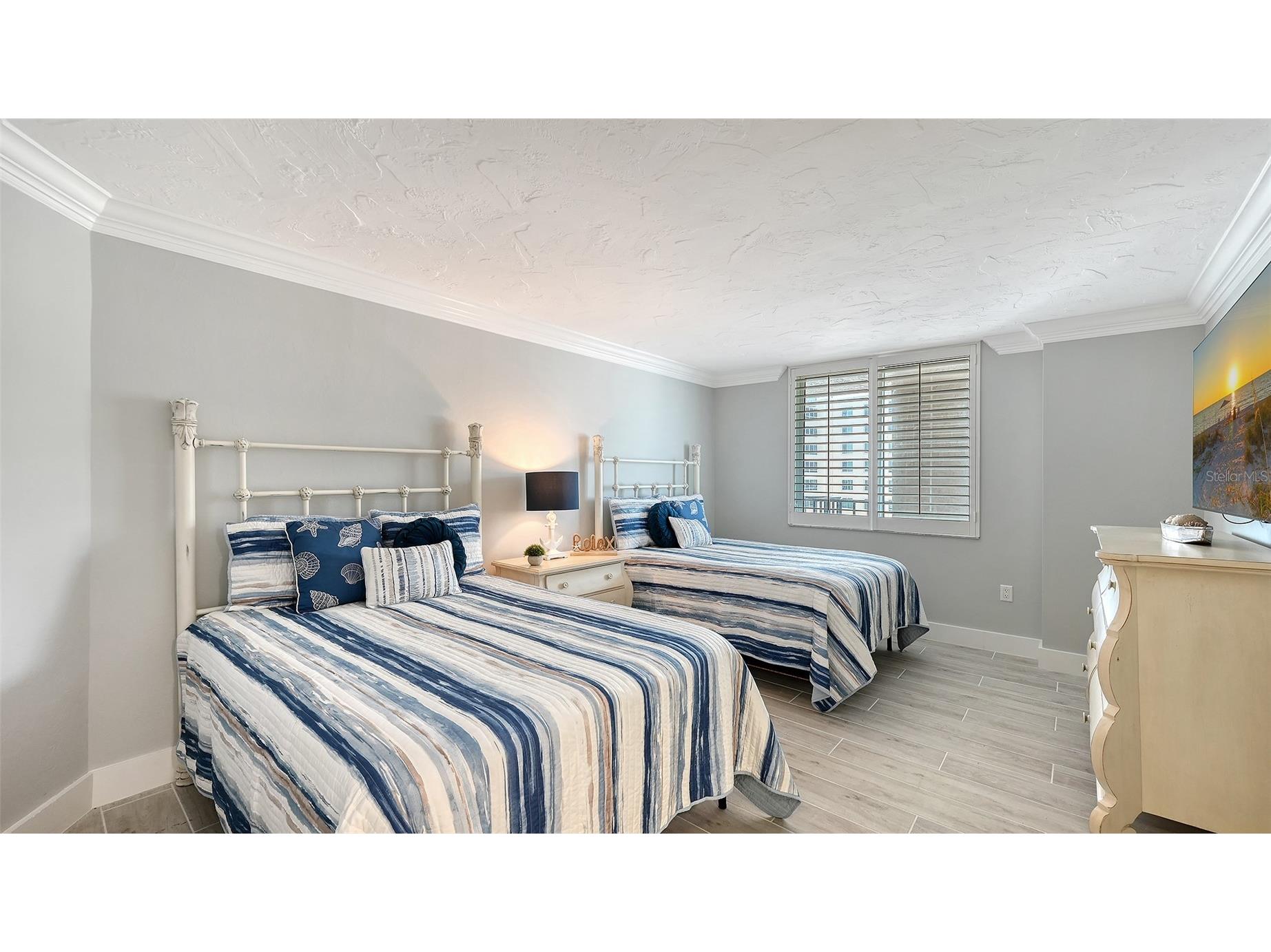 5880 Midnight Pass Road #907 Sarasota FL 34242 A4694262 image38