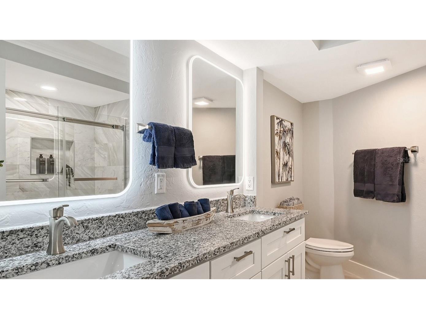 5880 Midnight Pass Road #907 Sarasota FL 34242 A4694262 image44