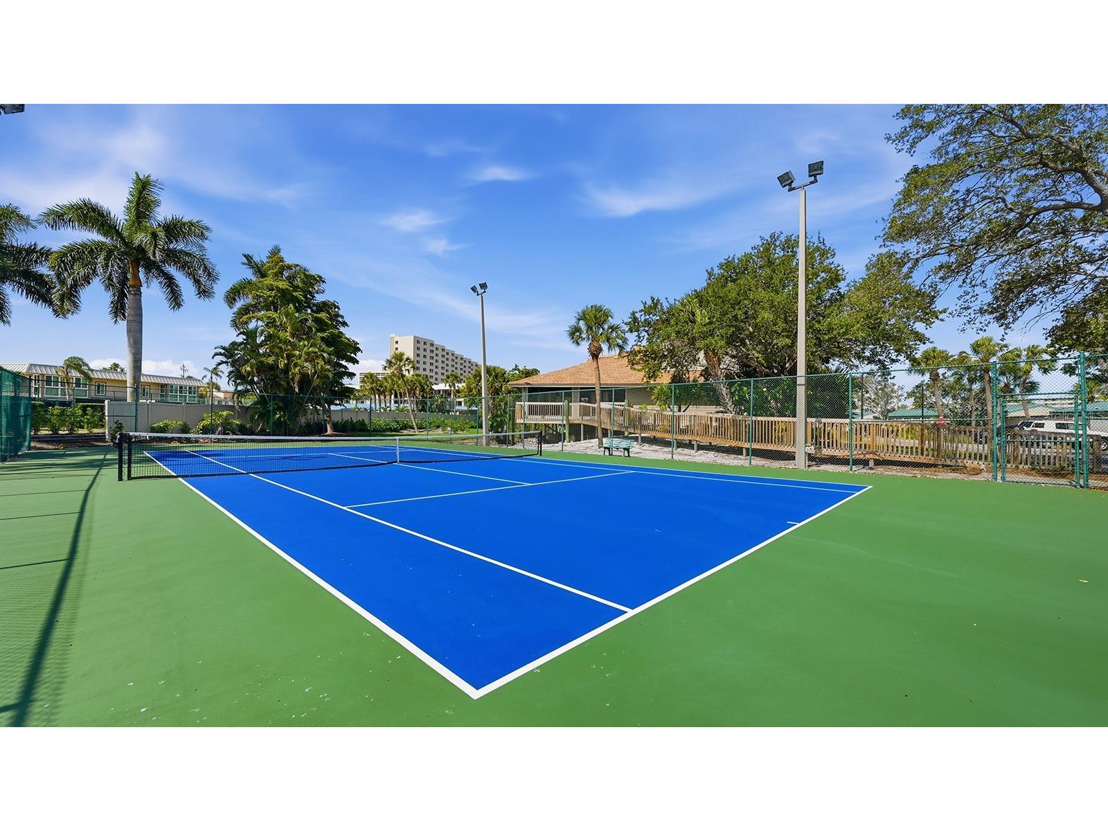 5880 Midnight Pass Road #907 Sarasota FL 34242 A4694262 image54