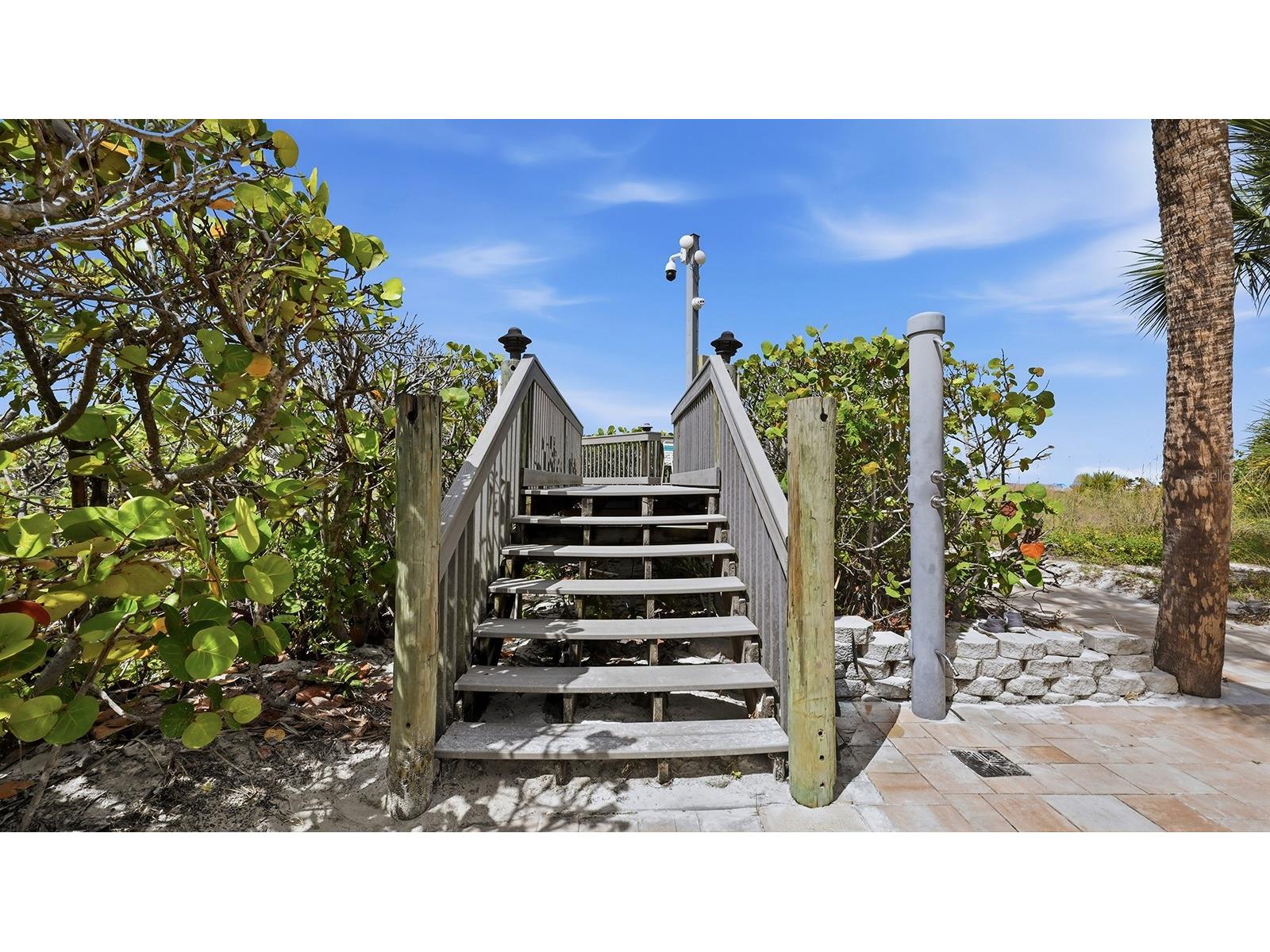 5880 Midnight Pass Road #907 Sarasota FL 34242 A4694262 image67