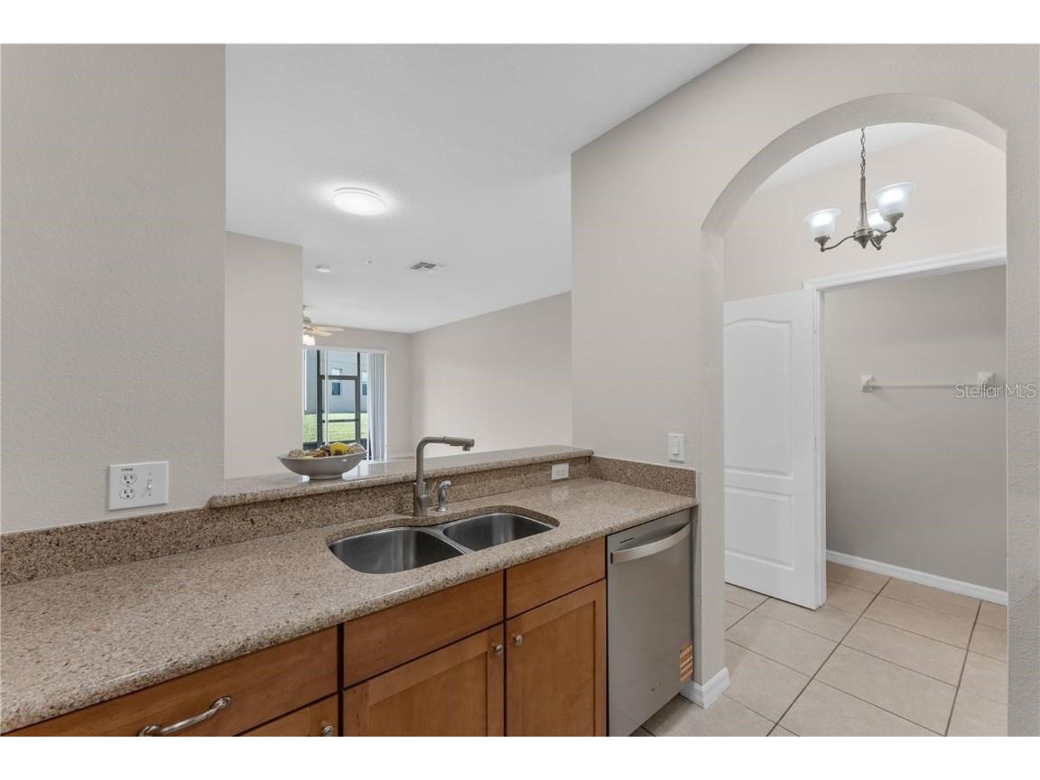 5880 Strada Capri Way Orlando FL 32835 O6371577 image11