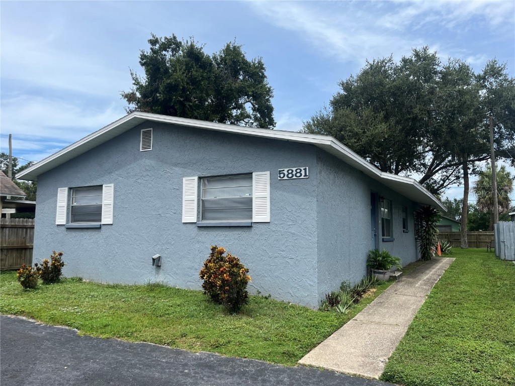 5881 72nd Avenue N Pinellas Park FL 33781 TB8427735 image1
