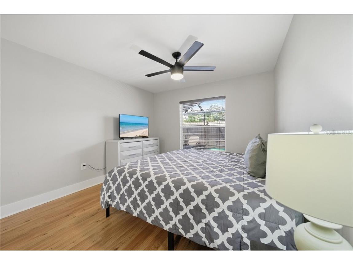 5883 Whistlewood Circle Sarasota FL 34232 A4671389 image21