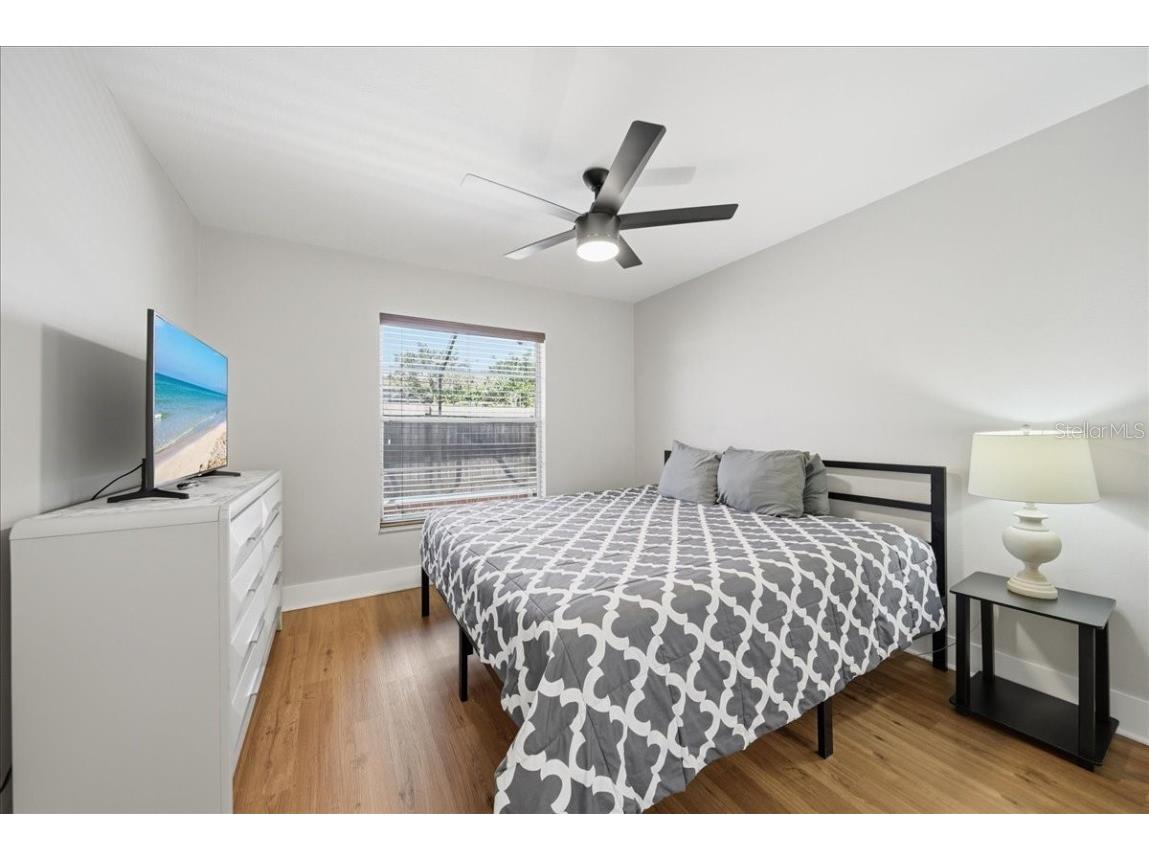 5883 Whistlewood Circle Sarasota FL 34232 A4671389 image23