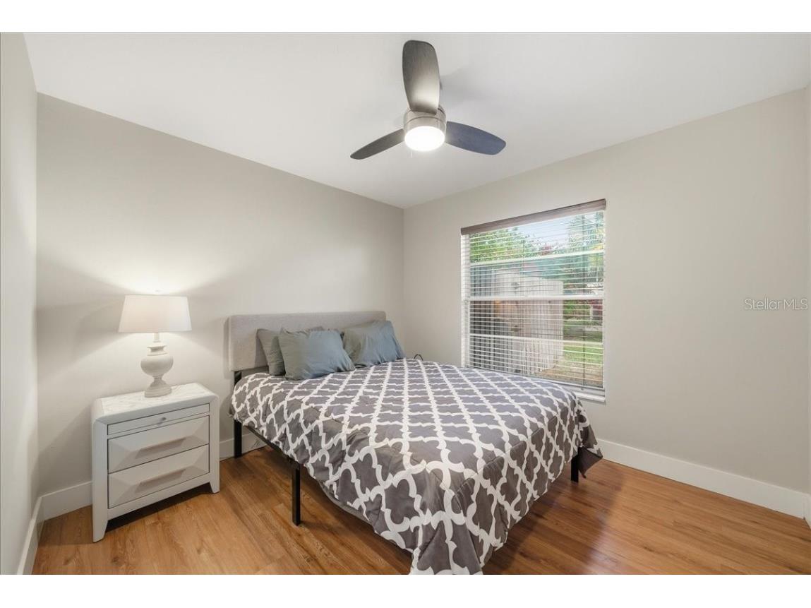 5883 Whistlewood Circle Sarasota FL 34232 A4671389 image31