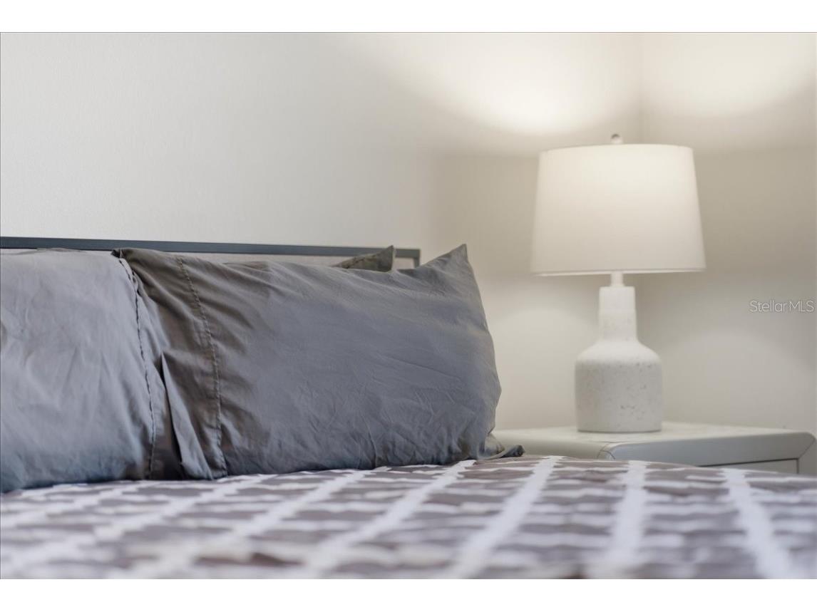 5883 Whistlewood Circle Sarasota FL 34232 A4671389 image32