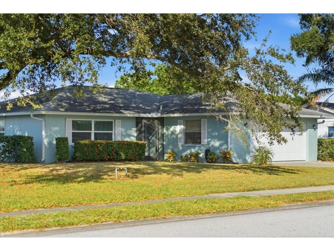 5883 Whistlewood Circle Sarasota FL 34232 A4671389 image4