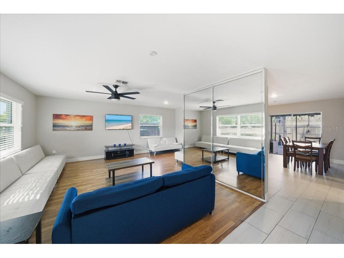 5883 Whistlewood Circle Sarasota FL 34232 A4671389 image7