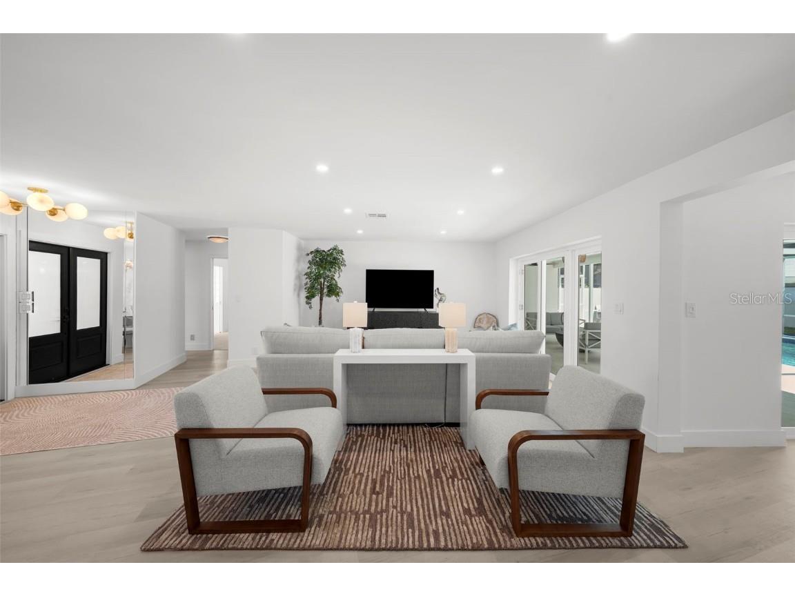 5884 51st Street S Saint Petersburg FL 33715 TB8451513 image11