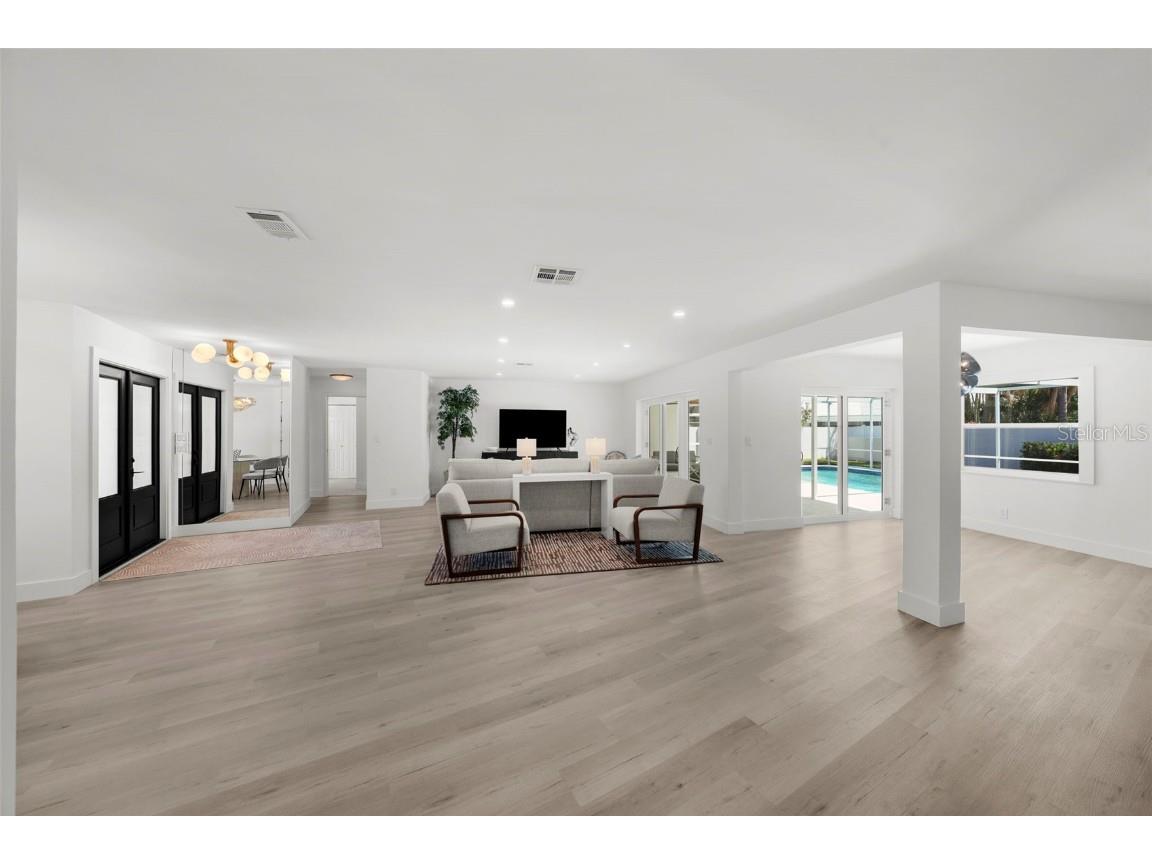 5884 51st Street S Saint Petersburg FL 33715 TB8451513 image23