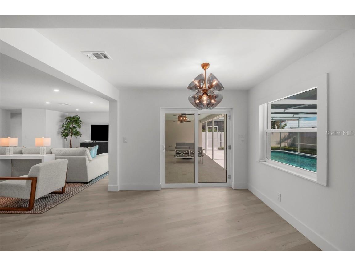 5884 51st Street S Saint Petersburg FL 33715 TB8451513 image24