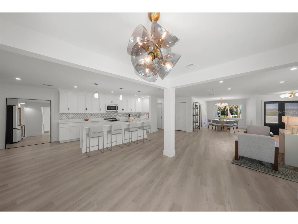 5884 51st Street S Saint Petersburg FL 33715 TB8451513 image25