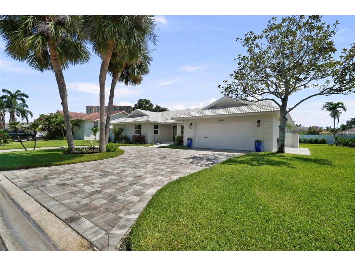 5884 51st Street S Saint Petersburg FL 33715 TB8451513 image64