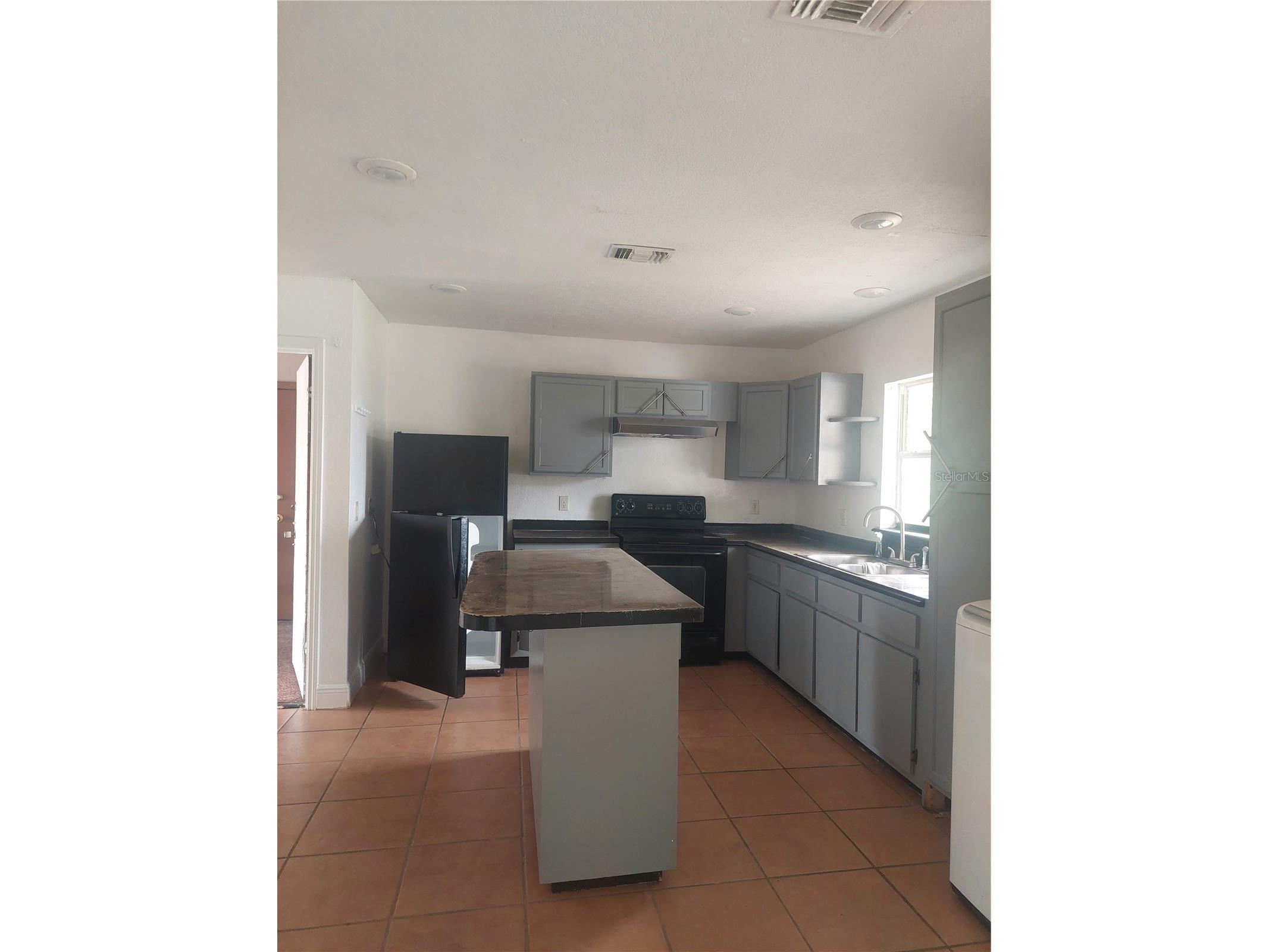 5885 Dahlia Dr # 32 #216 Orlando FL 32807 S5150869 image7